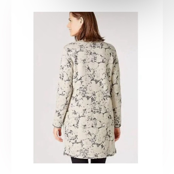 J. JILL White Gray Long Sleeve Jacquard Topper Longline Coat Jacket Size:Small - Picture 2 of 15